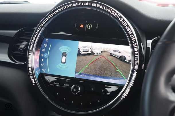 2022 MINI Hatch Cooper Classic in Blue