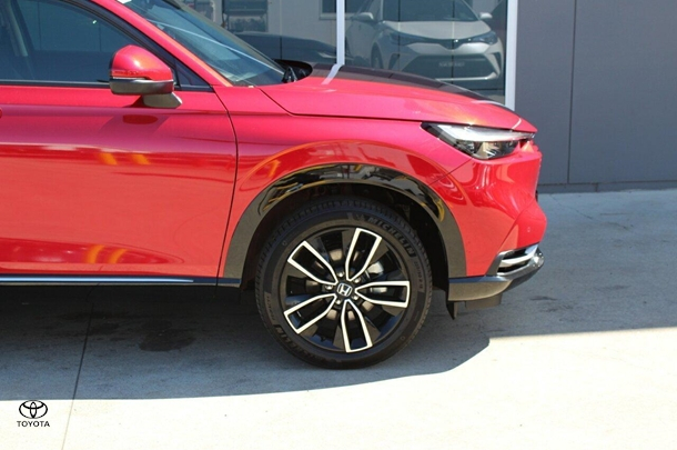 2023 Honda HR-V e:HEV L in Red
