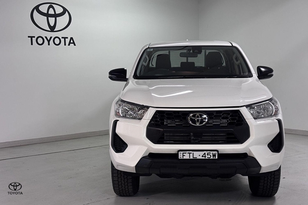 2025 Toyota Hilux Workmate in White