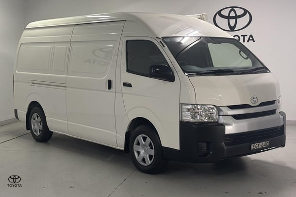 2016 Toyota Hiace SLWB in White