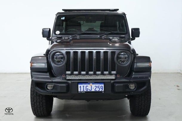 2019 Jeep Wrangler Unlimited Rubicon in Grey
