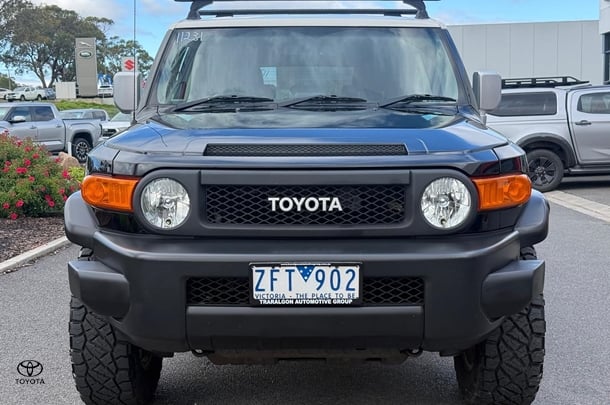 2012 Toyota FJ Cruiser FJ Cruiser in Two Tone Black