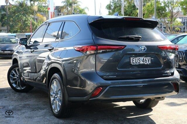 2022 Toyota Kluger AWD GRANDE in Silver