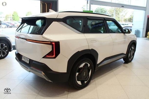 2024 Kia EV5 Air Long Range in White