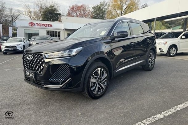 2023 Chery Tiggo 7 Pro Ultimate AWD in Space Black