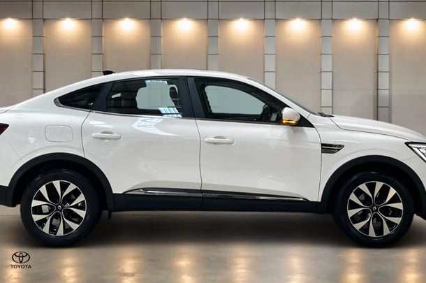 Image of 2023 Renault Arkana Zen