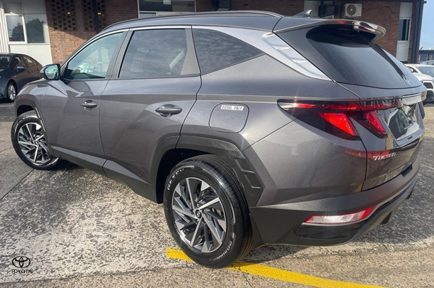 2023 Hyundai Tucson Elite in Grey