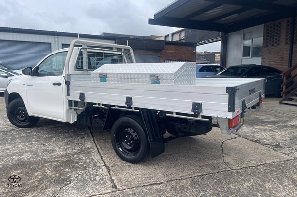 2018 Toyota Hilux Workmate in White
