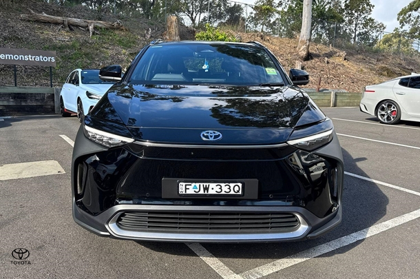 2024 Toyota bZ4X Base in Black