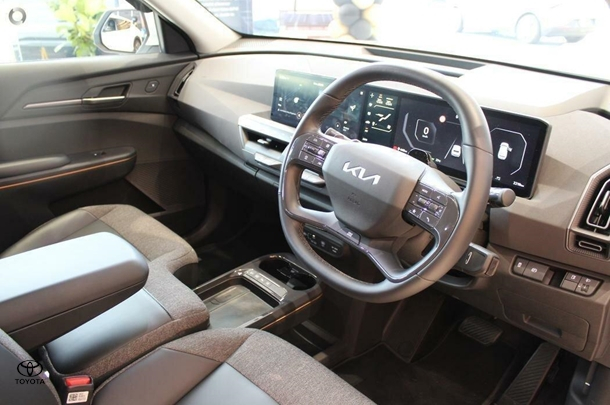 2024 Kia EV5 Air Long Range in White