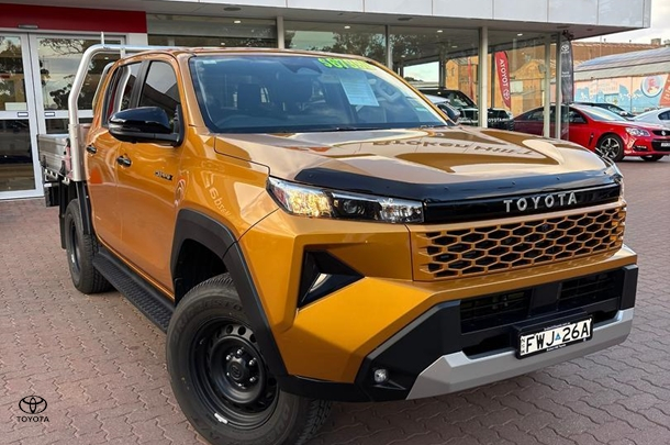 Image of 2025 Toyota Hilux SR 48V