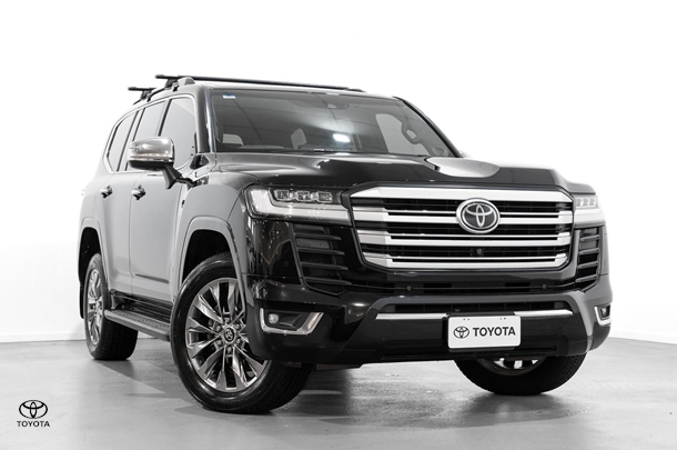 31 Toyota Landcruiser 300 Sahara ZX cars for sale in