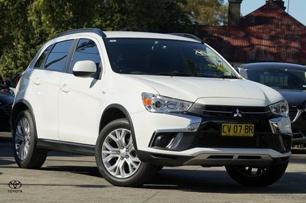2019 Mitsubishi ASX ES in White