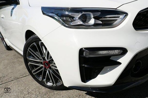 2019 Kia Cerato GT in Clear White