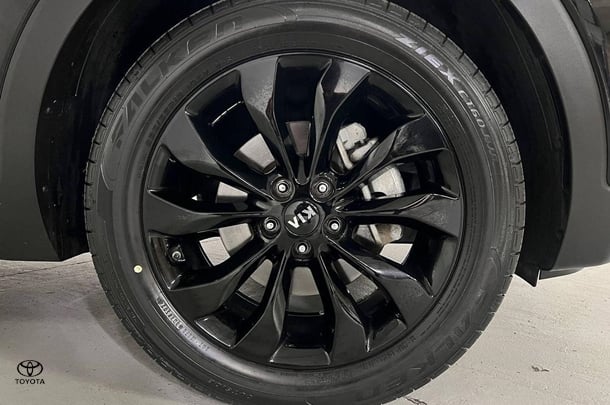 2020 Kia Sorento Black Edition in Black