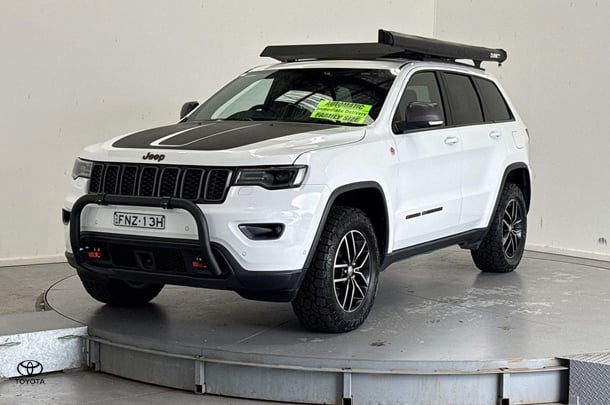 Image of 2017 Jeep Grand Cherokee Trailhawk