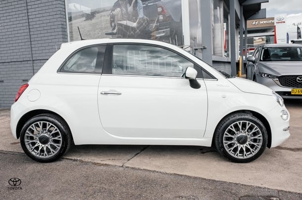 2022 Fiat 500 Dolcevita in White