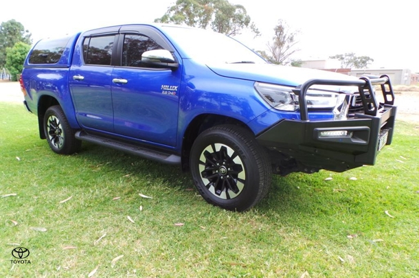 Image of 2021 Toyota Hilux SR5
