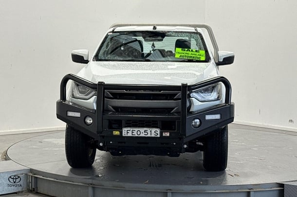 2020 Isuzu D-MAX LS-M in White