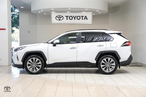 2023 Toyota RAV4 Cruiser in White