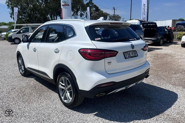 2022 MG HS Essence in Other