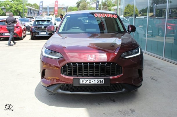 2023 Honda ZR-V VTi L in Red