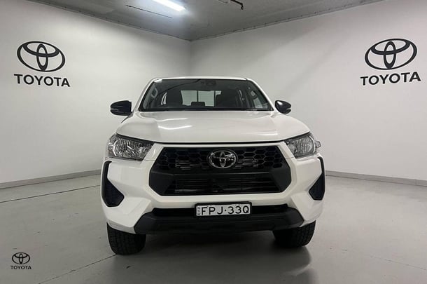 2025 Toyota Hilux Workmate in White