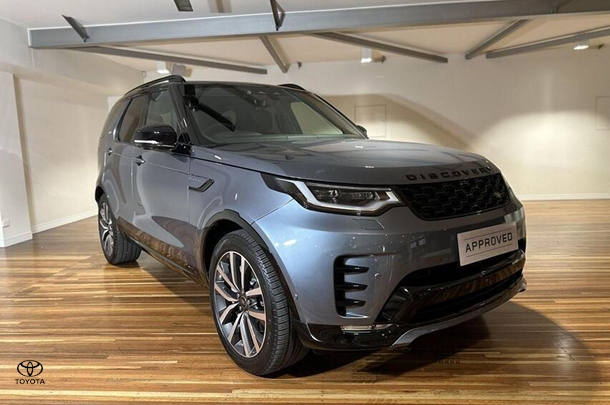 2021 Land Rover Discovery D300 R-Dynamic SE in Byron Blue (1ck)