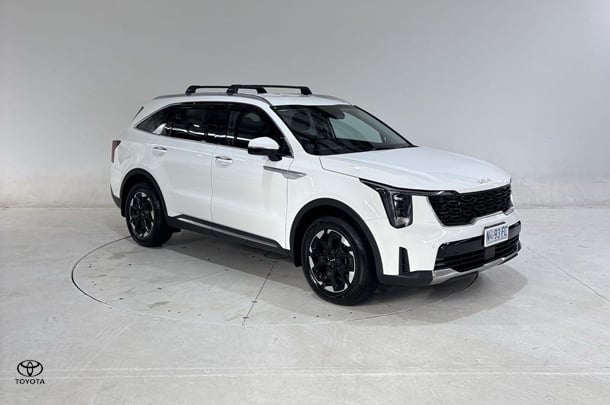 Image of 2023 Kia Sorento Sport