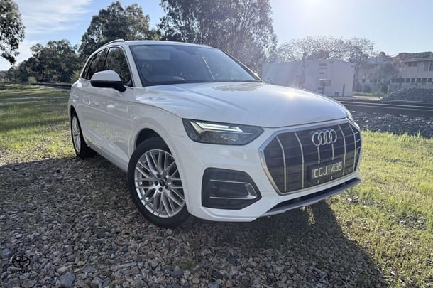Image of 2022 Audi Q5 35 TDI