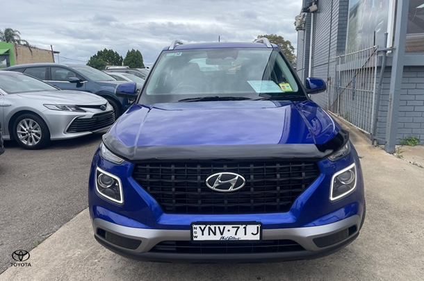 2024 Hyundai Venue Active in Intense Blue