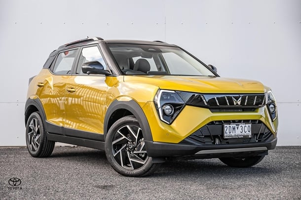 Image of 2025 Mahindra XUV3XO AX7L