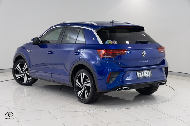 2022 Volkswagen T-Roc 140TSI R-Line in Blue