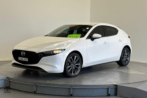 Image of 2022 Mazda 3 G20 Pure