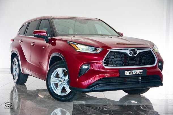 Image of 2024 Toyota Kluger GX