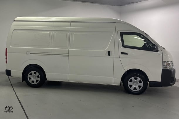 2016 Toyota Hiace SLWB in White