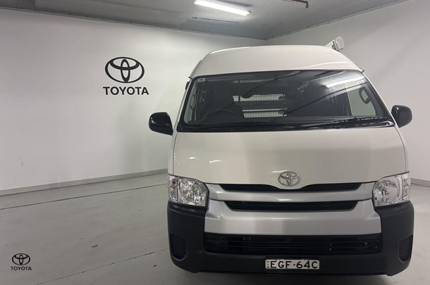 2016 Toyota Hiace SLWB in White