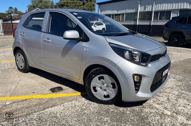 2022 Kia Picanto S in Silver