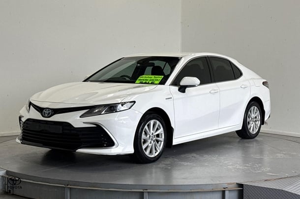 Image of 2021 Toyota Camry Ascent
