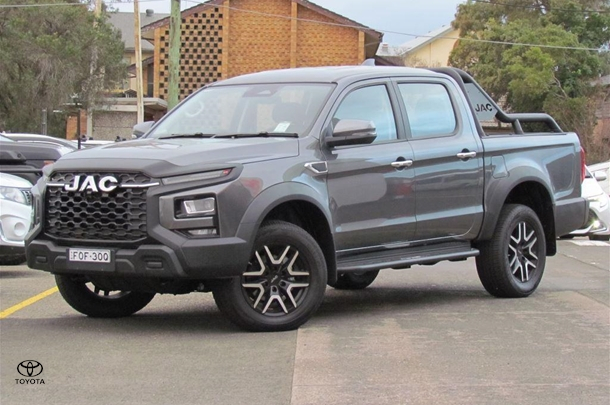 2024 JAC T9 Oasis in Hammerhead Dark Grey (Hcg)