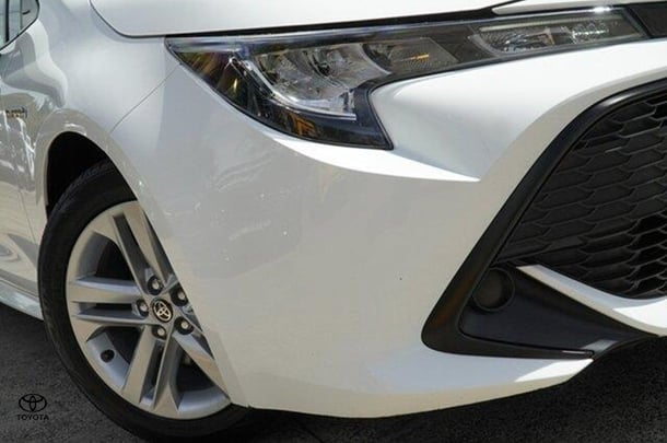 2022 Toyota Corolla Ascent Sport in White