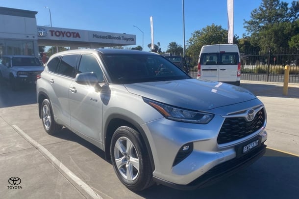 Image of 2022 Toyota Kluger Hybrid GX AWD