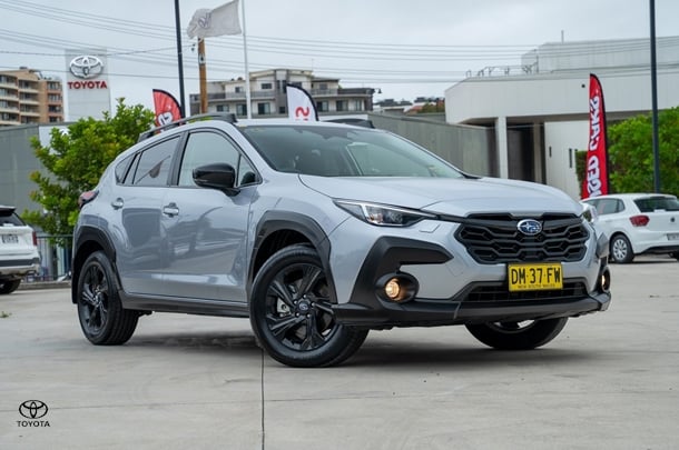 2024 Subaru Crosstrek 2.0L in Silver
