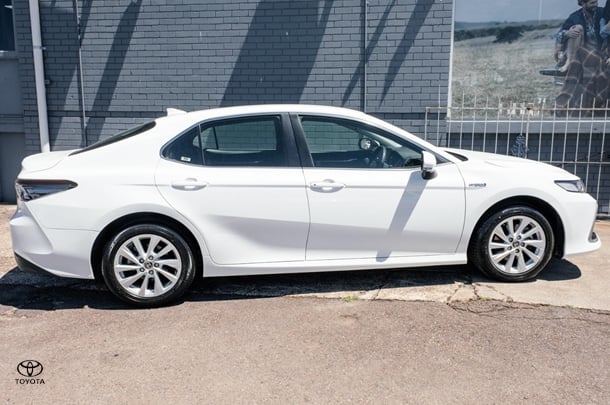 2023 Toyota Camry Ascent in White