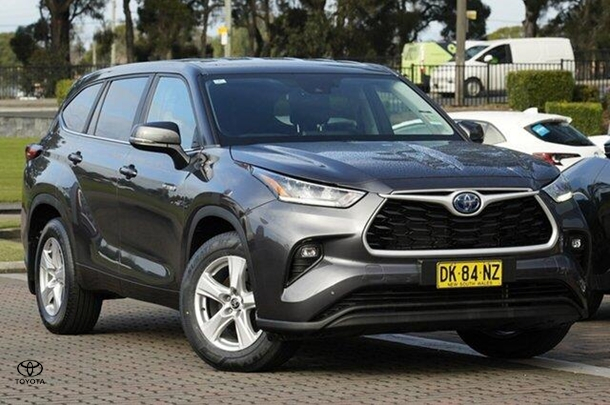 Image of 2023 Toyota Kluger GX
