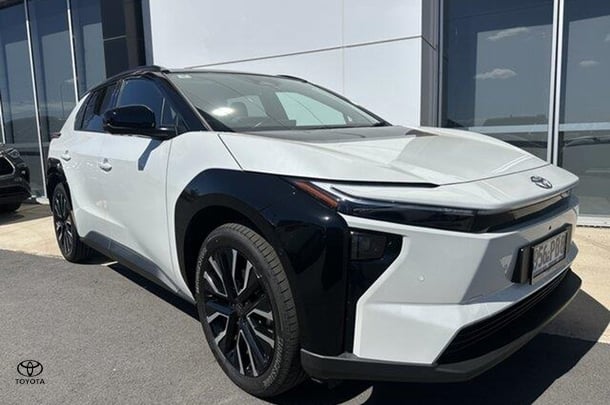 Image of 2025 Toyota bZ4X Base
