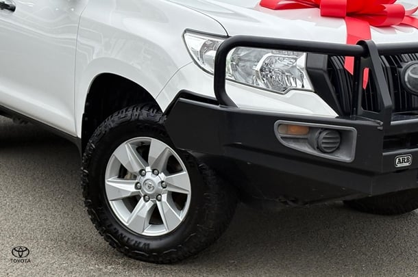2019 Toyota Landcruiser Prado GX in White