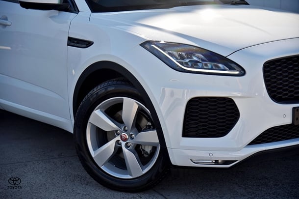 2018 Jaguar E-PACE D150 R-Dynamic S in White