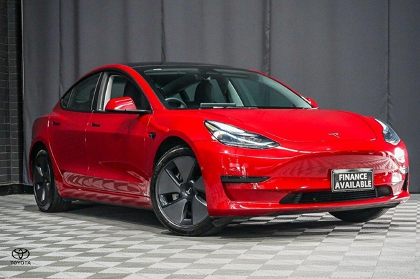2023 Tesla Model 3 Rear-Wheel Drive in Red