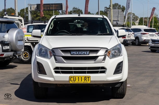 2019 Isuzu D-MAX SX High Ride in White
